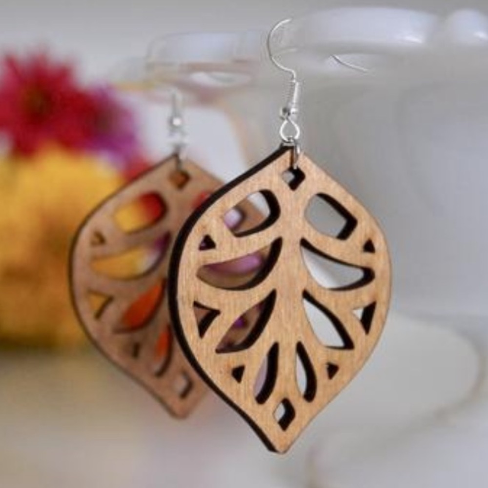 NWT Popular Laser Cut Wooden Leaf Earrings